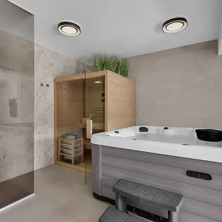Apartment Luxury Nugal- Heated Pool
