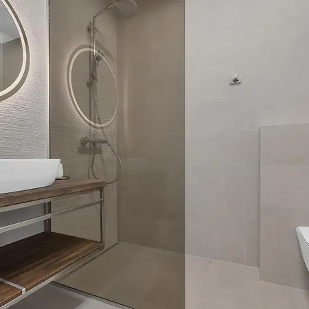 Luxury Nugal- Heated Pool Makarska