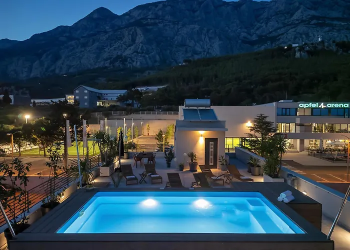 Luxury Nugal- Heated Pool Makarska